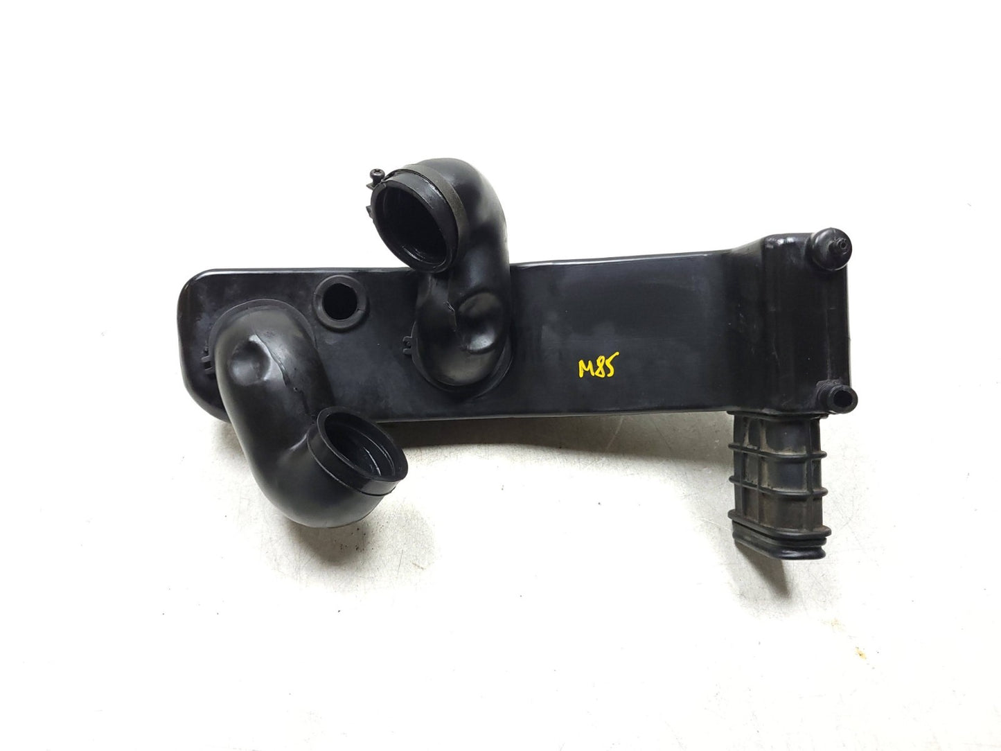 1986 Kawasaki Vulcan 750 Vn750 Air Intake Cleaner Box Main Duct OEM