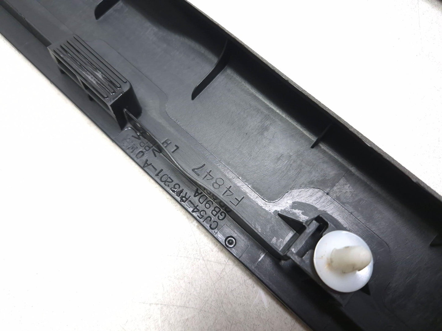 2015 Ford Escape Se Rear & Front Door Sill Scuff Plate 4 Pcs OEM