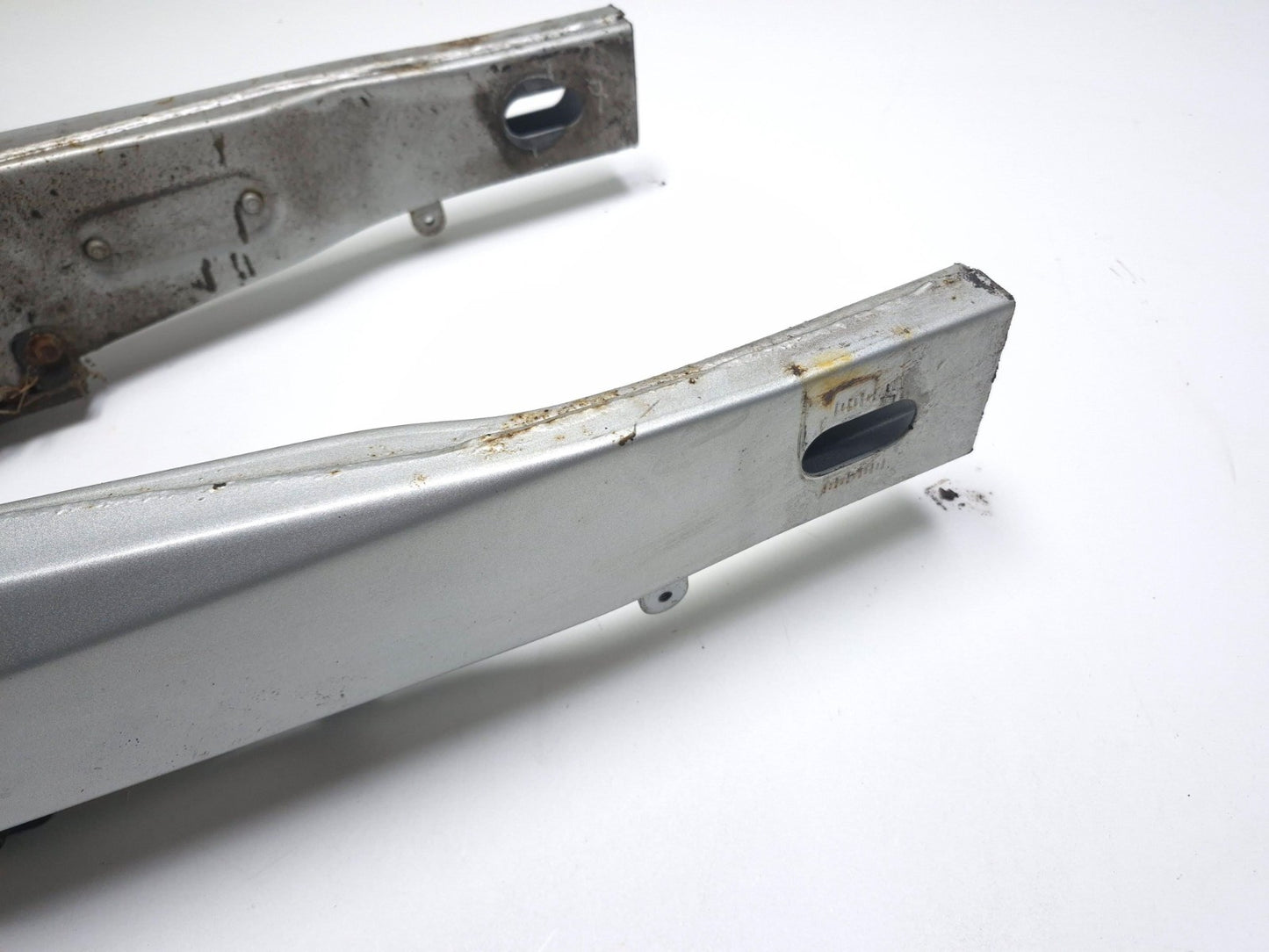 1998 Yamaha Yzf600r Rear Swingarm OEM