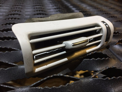 05 06 07 08 Audi A6 C6 Pillar Air Vent Left Driver Side OEM 4f0819383