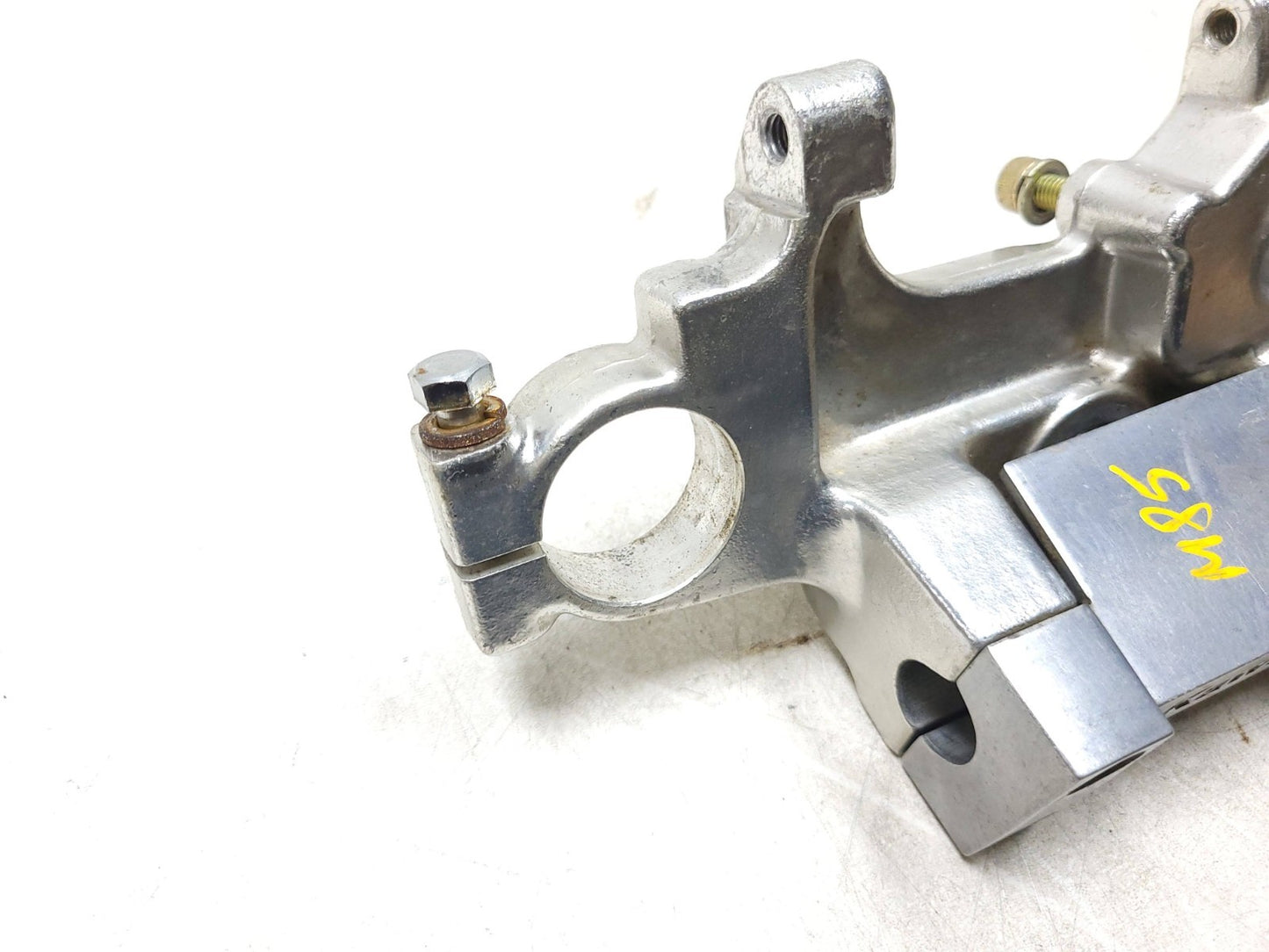 1986 Kawasaki Vulcan 750 Vn750 Front Fork Triple Tree Bracket OEM