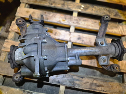 2013 Cadillac Escalade Front Differential Carrier 3.42 OEM