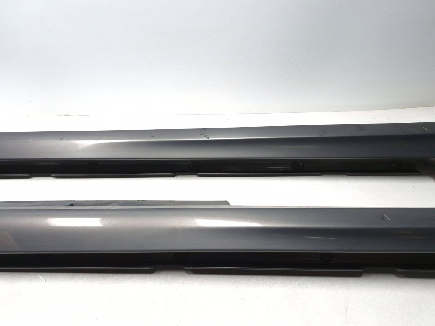 2007 Saab 9-5 Skirt Sill Cover Cap Rocker Panel 2pcs OEM