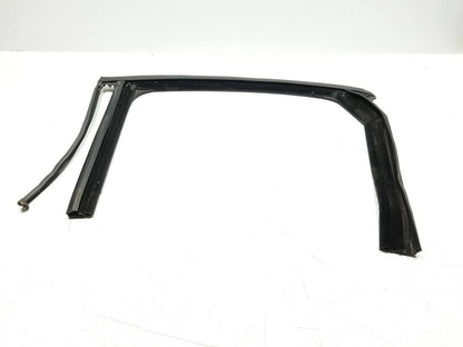 14-17 Fiat 500l Door Window Glass Weatherstrip Seal Rear Driver Left Side OEM