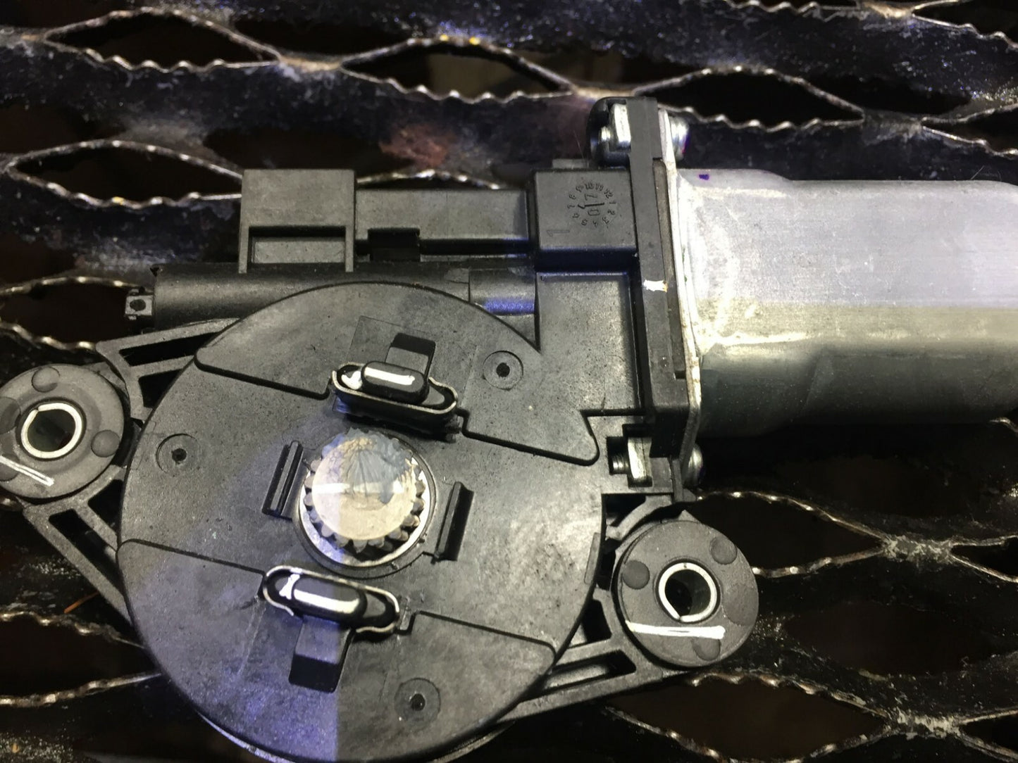 08 09 10 Honda Odyssey Sun Roof Sunroof Window Motor  OEM D43