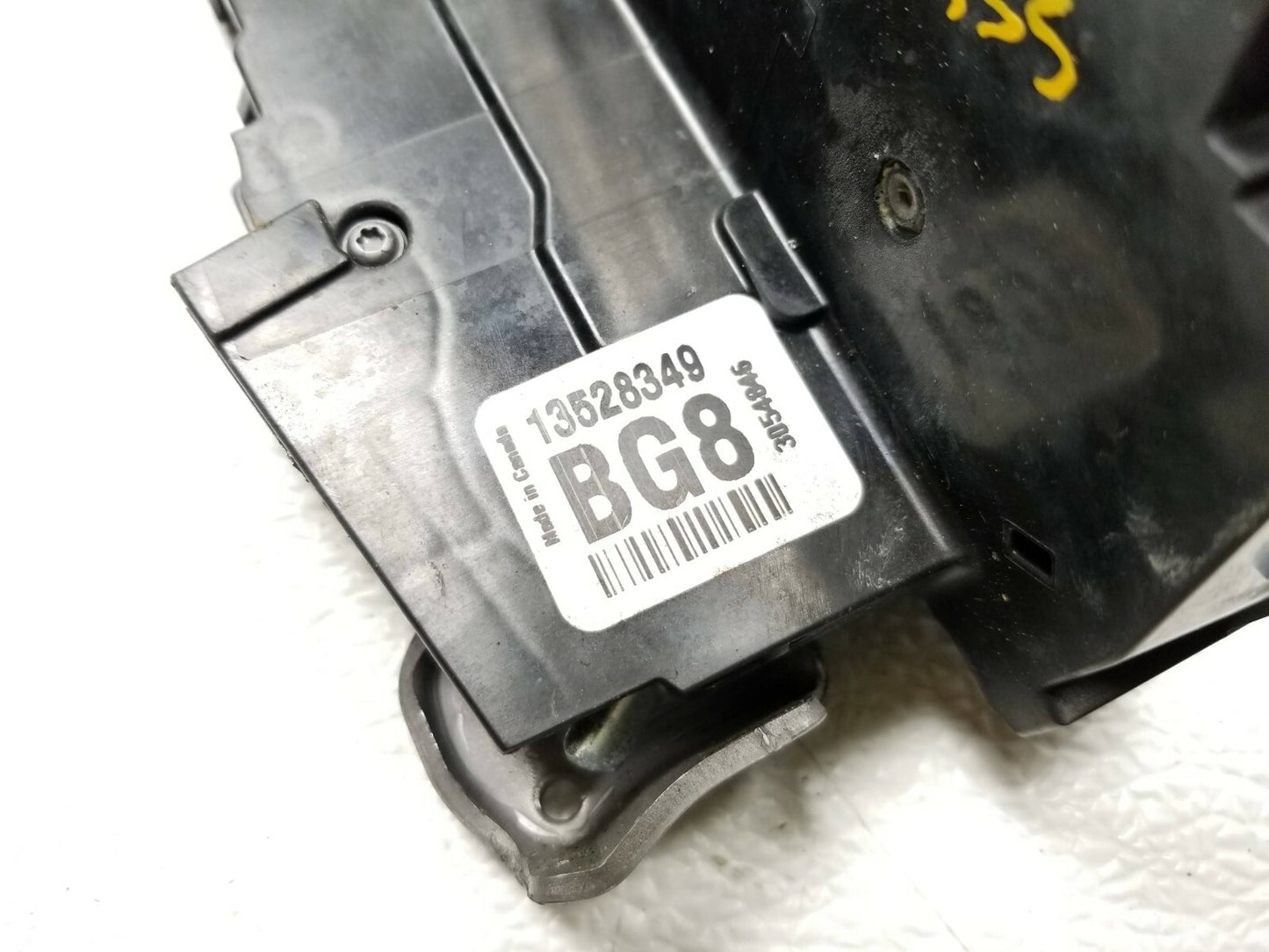 19-22 Chevrolet Blazer Front Door Lock Latch Actuator Right Pass OEM 11k Miles