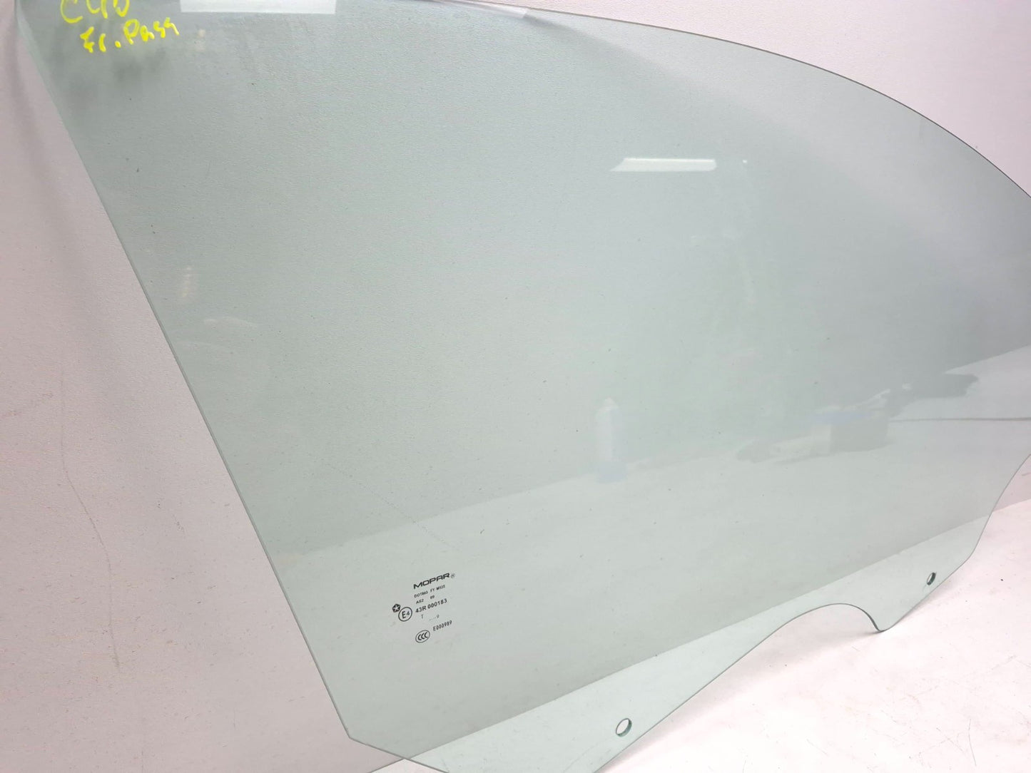 2010 Dodge Caliber Sxt Door Window Glass Front Right Passenger Side OEM