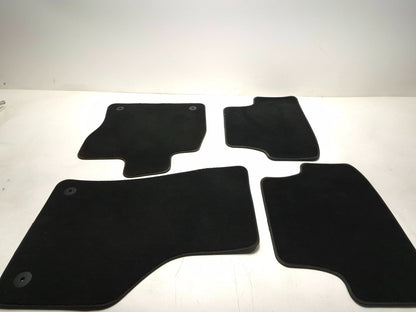2015 Volkswagen Golf Floor Mat Carper 4pcs OEM