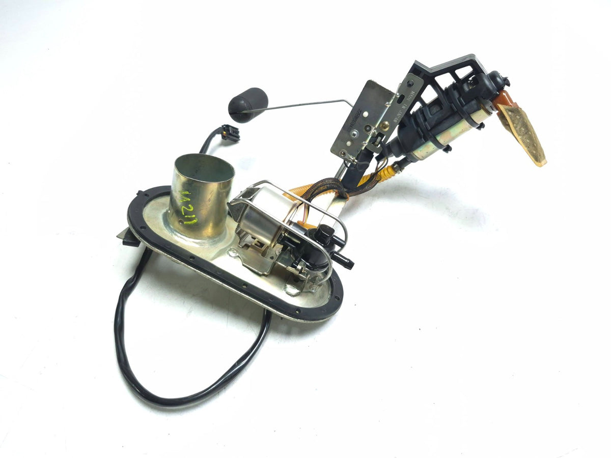 2007 Harley Touring Street Glide Fuel Pump OEM