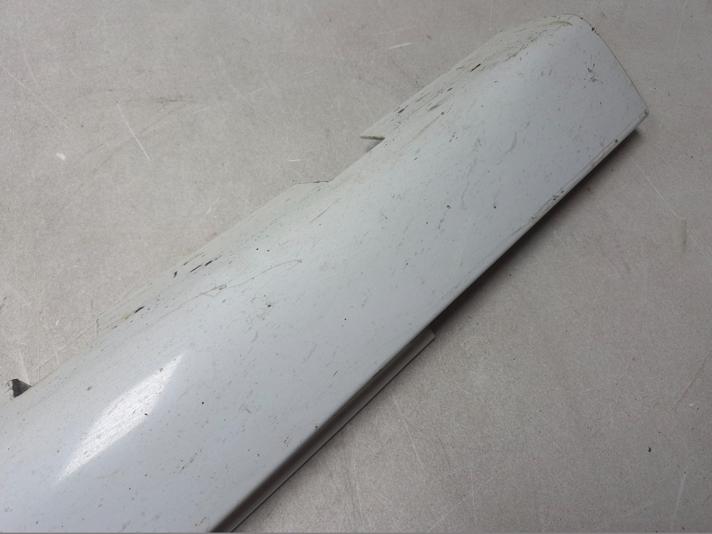 2018 Chrysler 300 Skirt Rocker Panel Molding Left Driver Side OEM