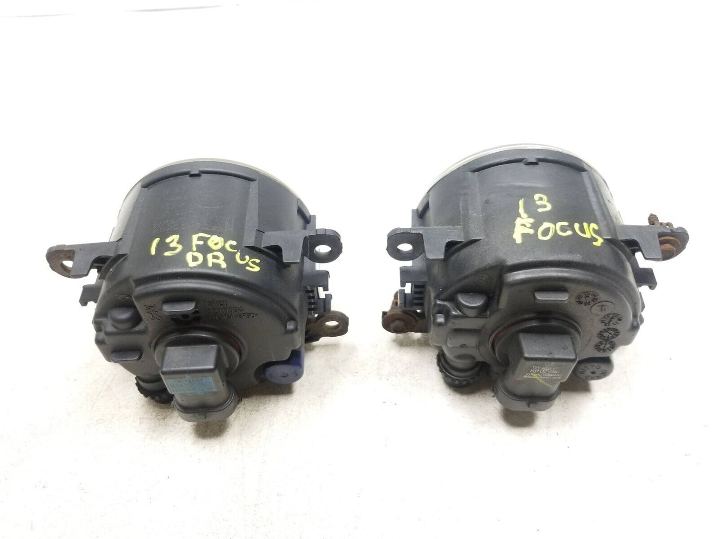 12 - 18 Ford Focus Front Fog Light Lamp Pair *depo* Aftermarket