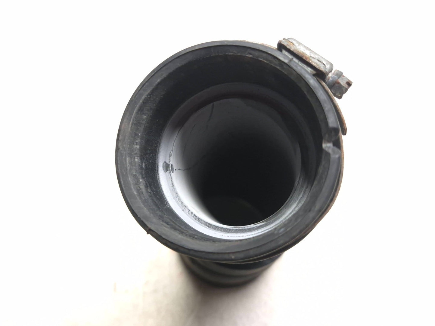 2007 Saab 9-5 Aero Mass Air Flow Sensor W/ Air Intake Hose OEM