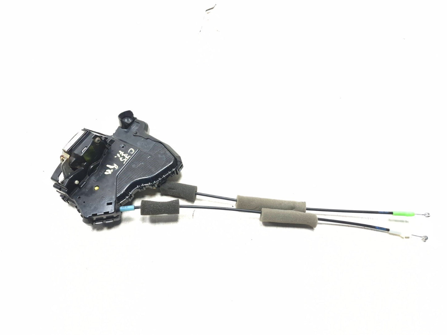 2010 Lexus Hs250h Front Door Lock Actuator Passenger Side Right OEM