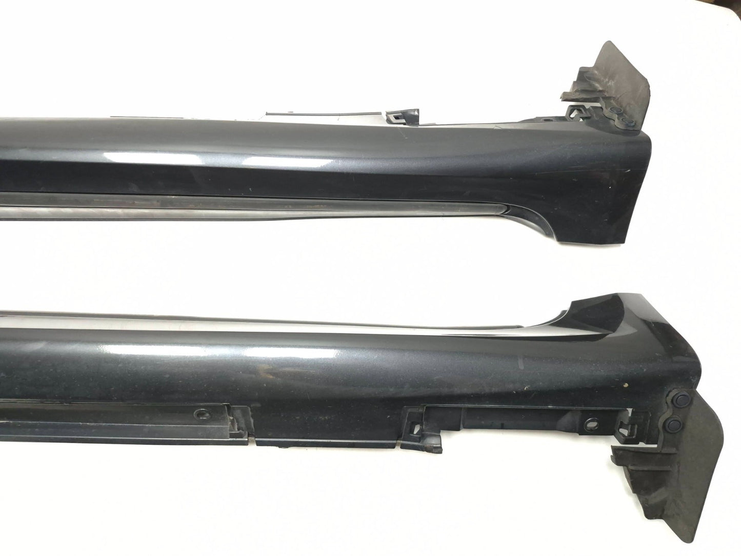 2009 Lexus IS250 Rocker Panel Skirt Molding Left & Right OEM
