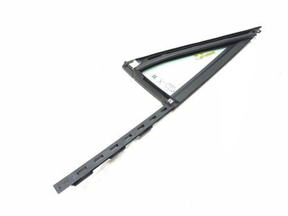 2015 Jeep Renegade Front Door Vent Glass Right Passenger Side OEM