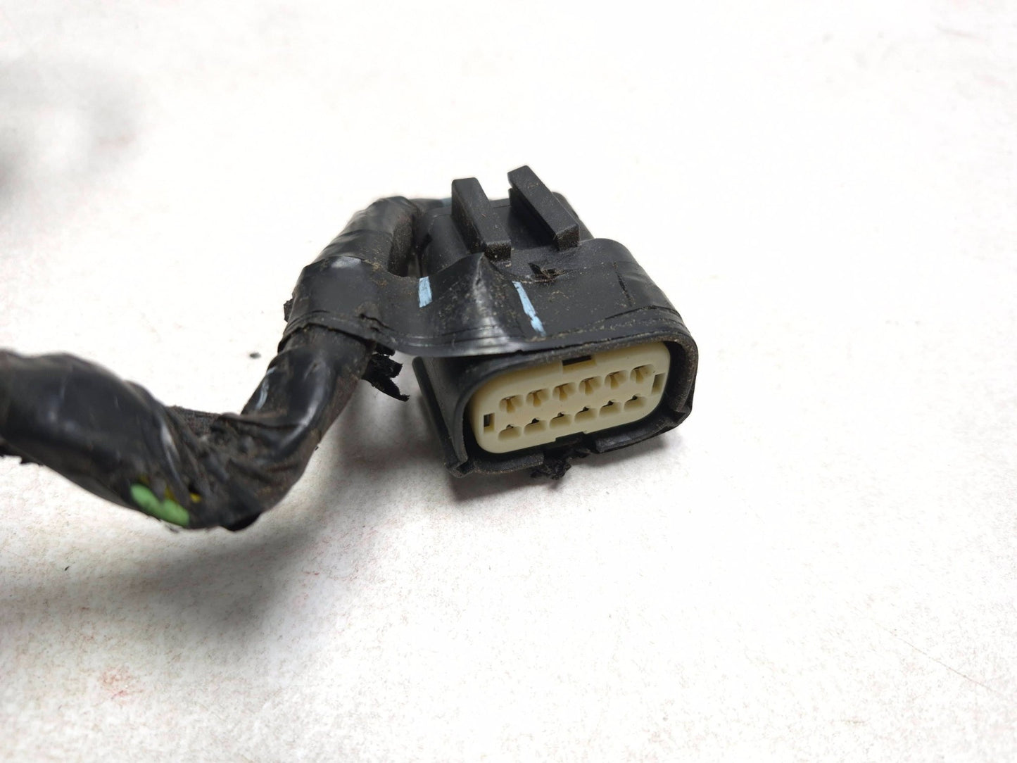 2019 Ford Ecosport Fuel Rail W/ Injector OEM