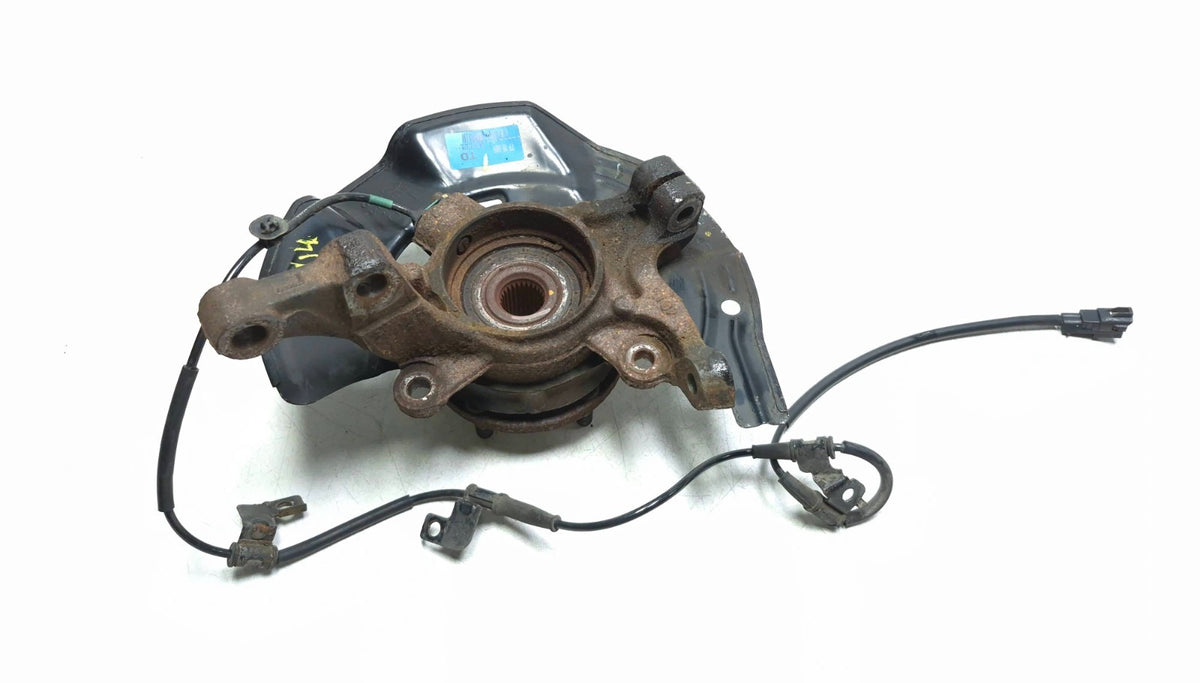 2015 Kia Optima Front Spindle Knuckle W/hub Left Driver Side OEM