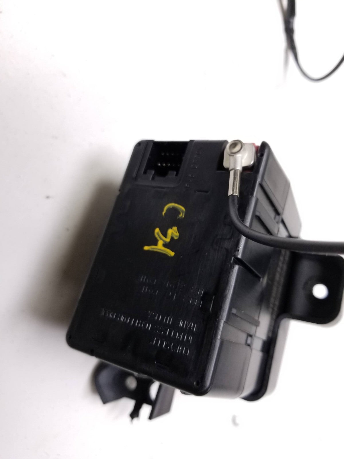 2011 - 2014 Jeep Grand Cherokee Wireless Ignition Module W/ Key OEM