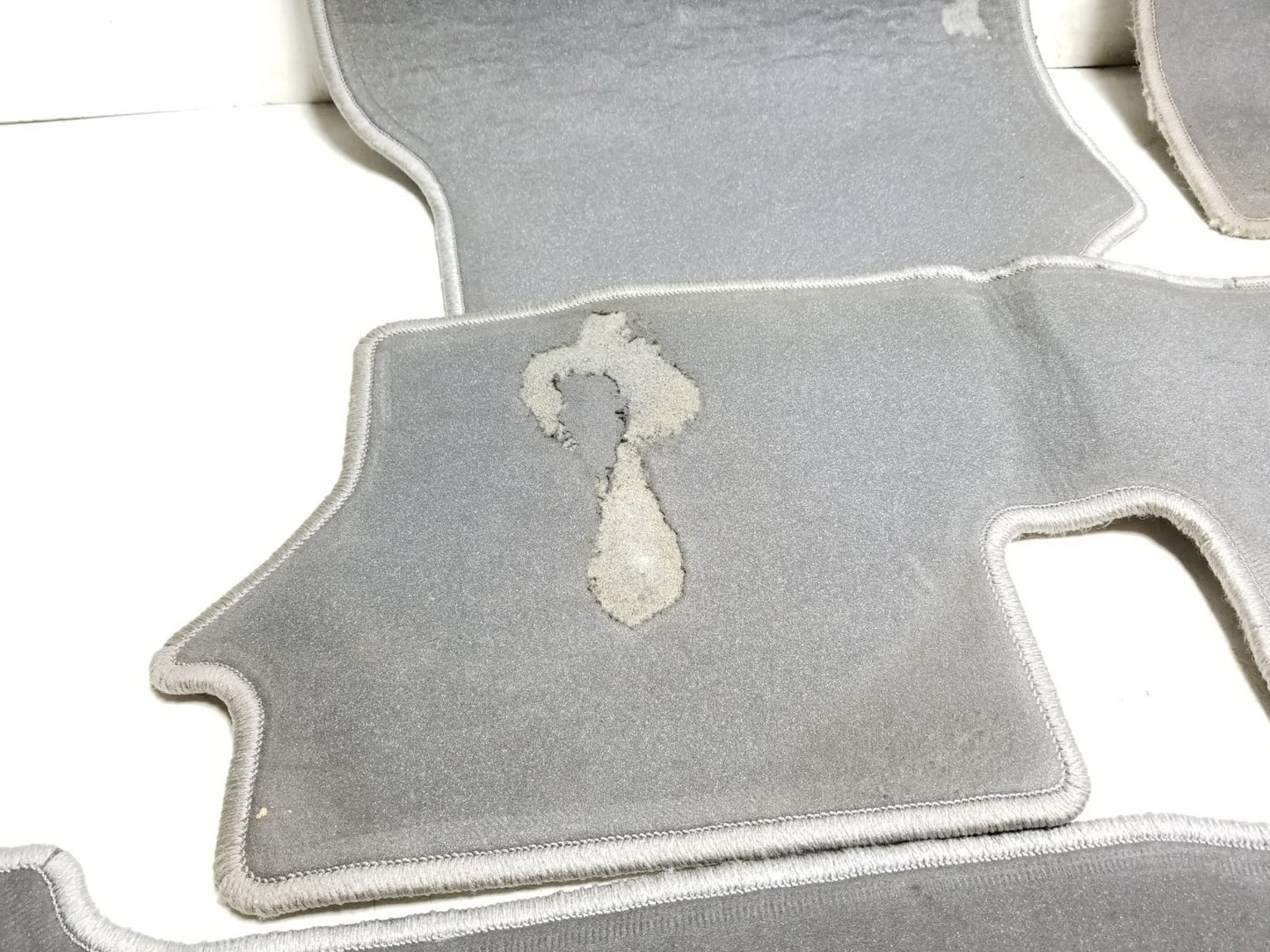 2007 - 2013 Acura Mdx Floor Mat Carpet 4pcs  OEM