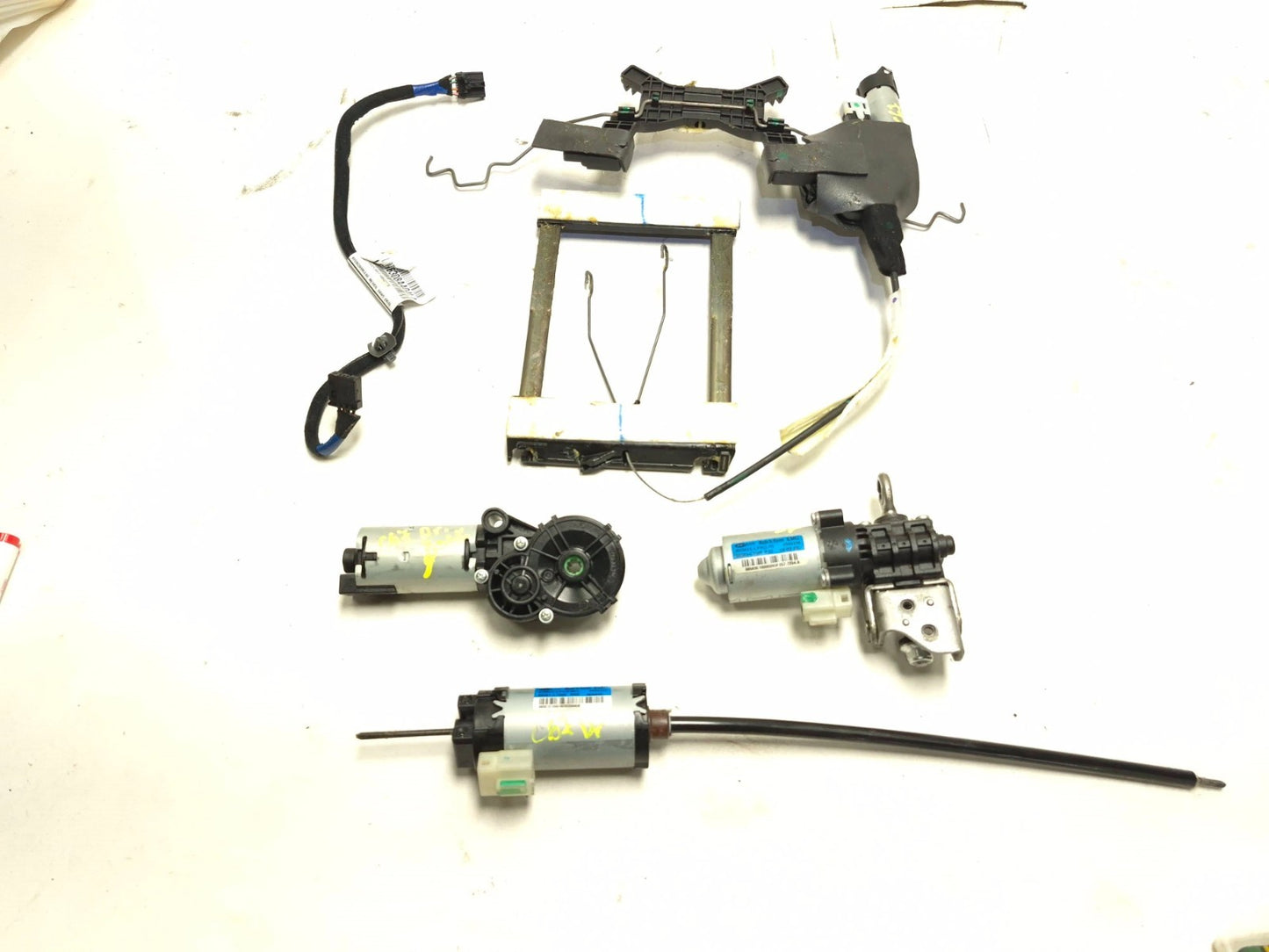 2018 Hyundai Sonata Front Seat Adjuster Motor & Lumbar Support Driver Side OEM