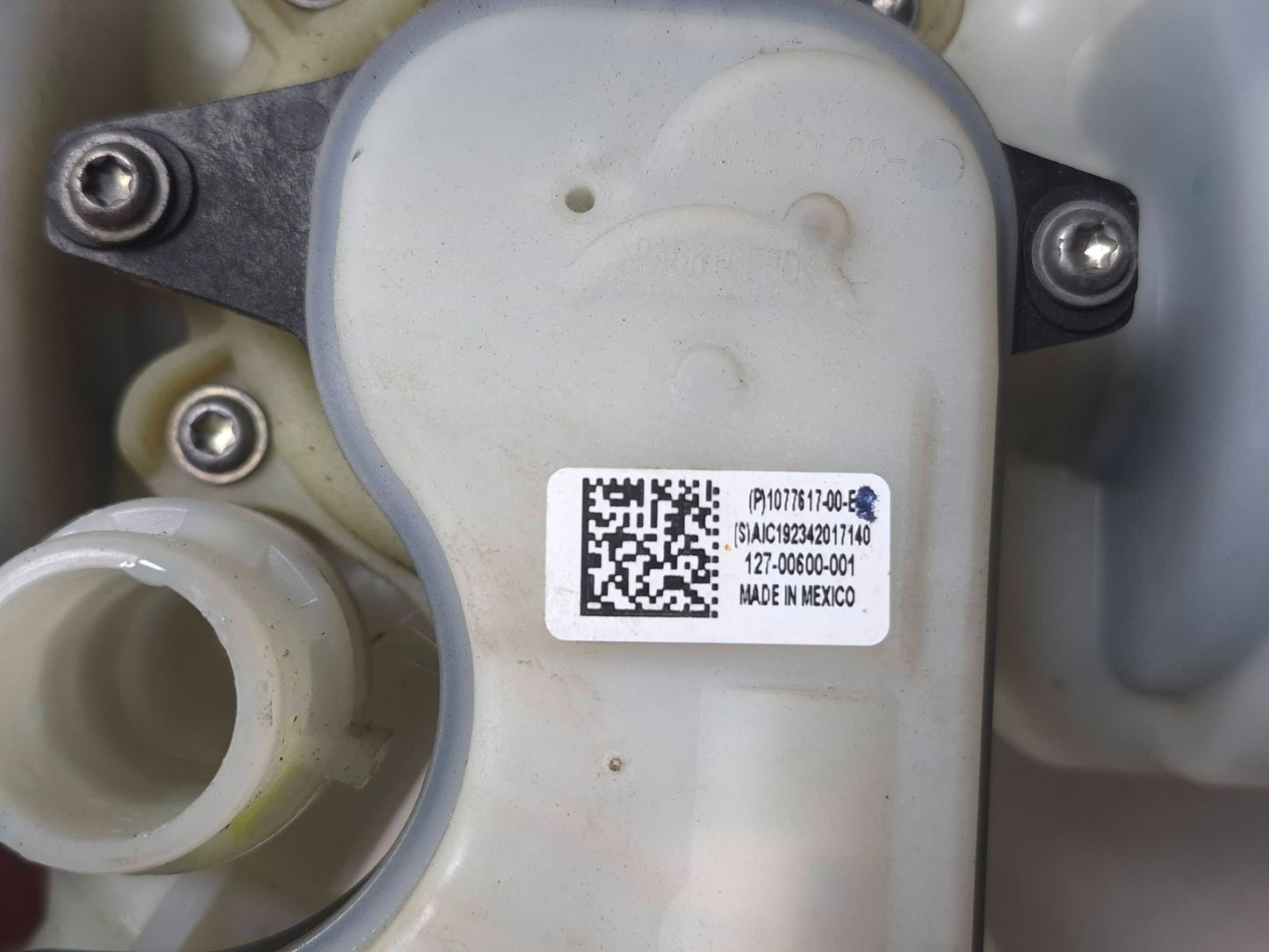 2019 Tesla Model 3 Coolant Expansion Tank Reservoir OEM