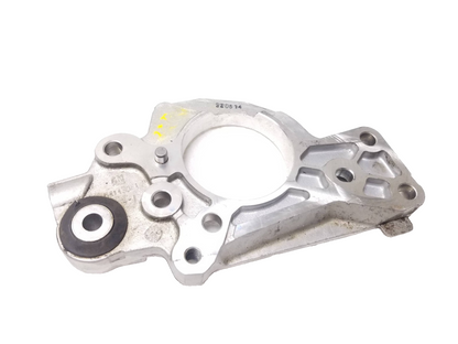 2022 Chevrolet Trailblazer Transfer Case Mount Bracket 84113051 OEM 19k Miles