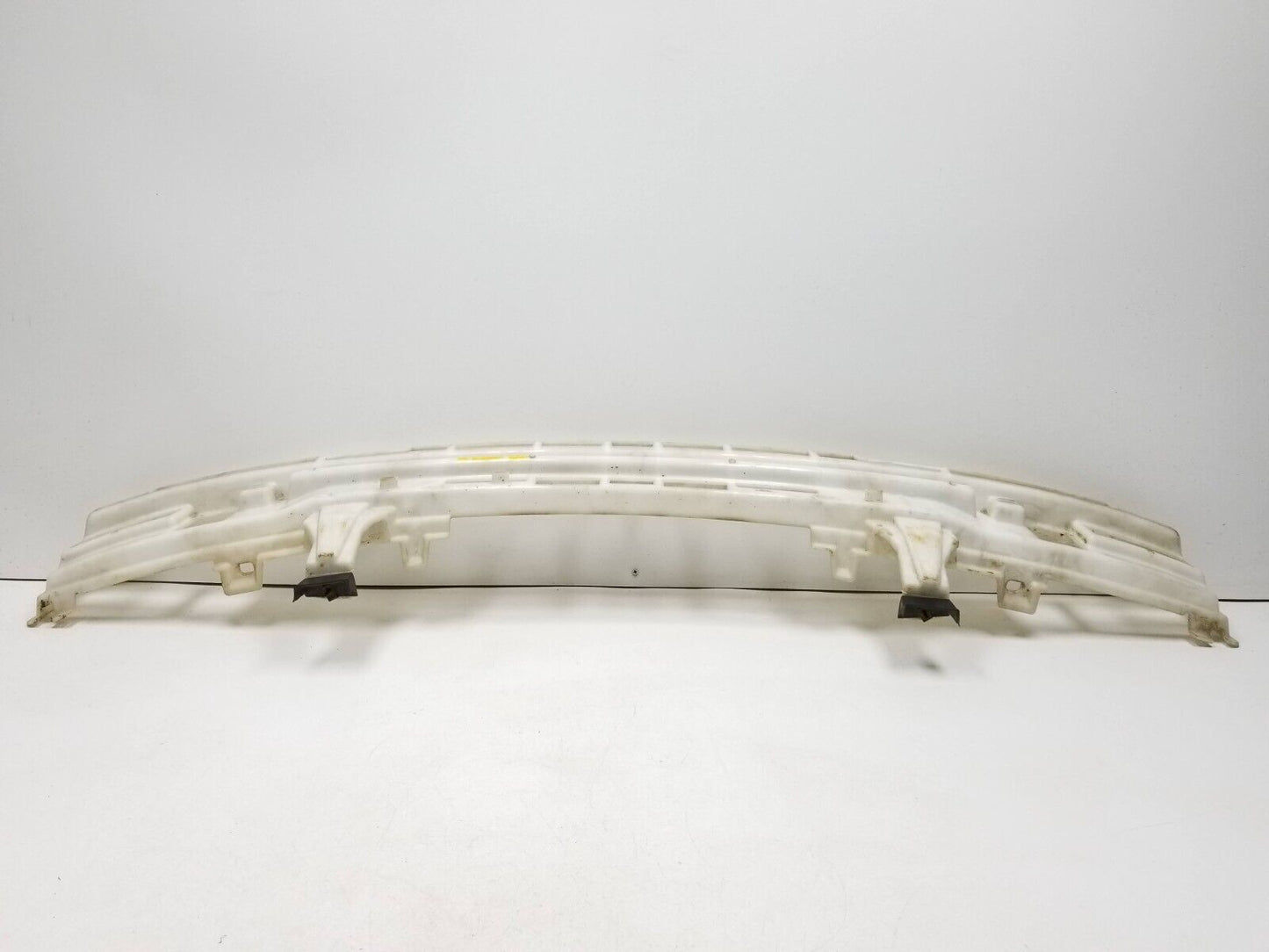 13 14 15 GMC Acadia Rear Bumper Center Bracket Support OEM