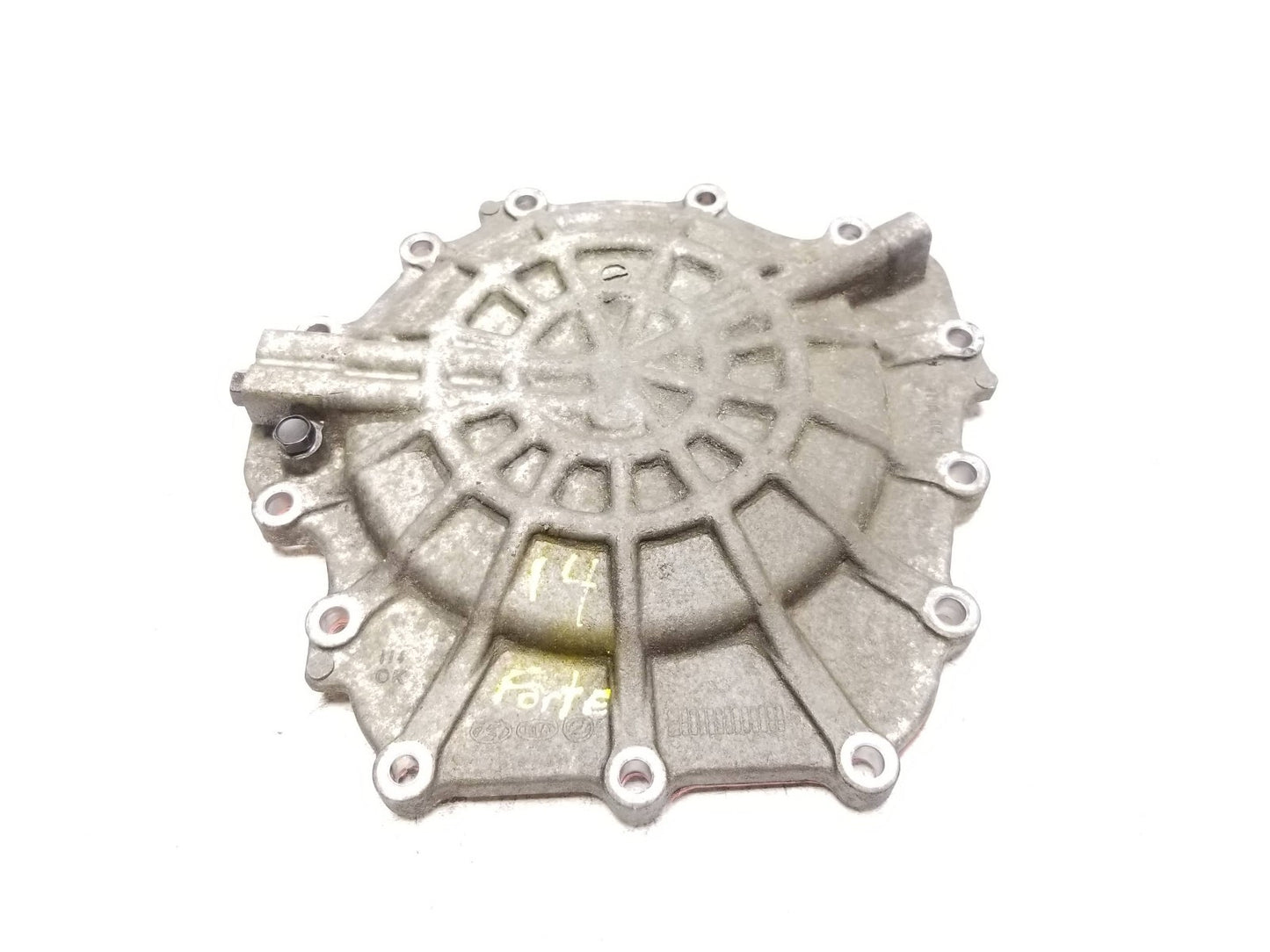 2014 Kia Forte Automatic Transmission End Cover Case Rear OEM