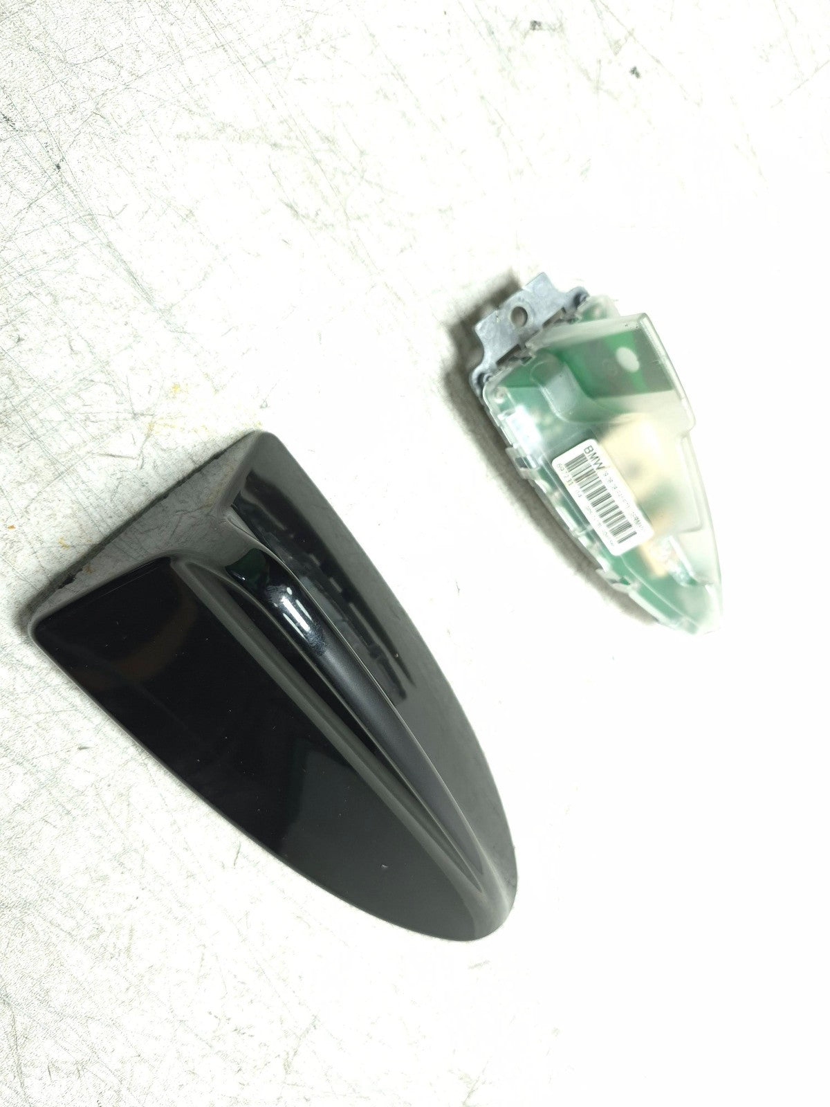 2008 BMW X6 Roof Shark Fin Antenna Module & Cap Cover Black OEM
