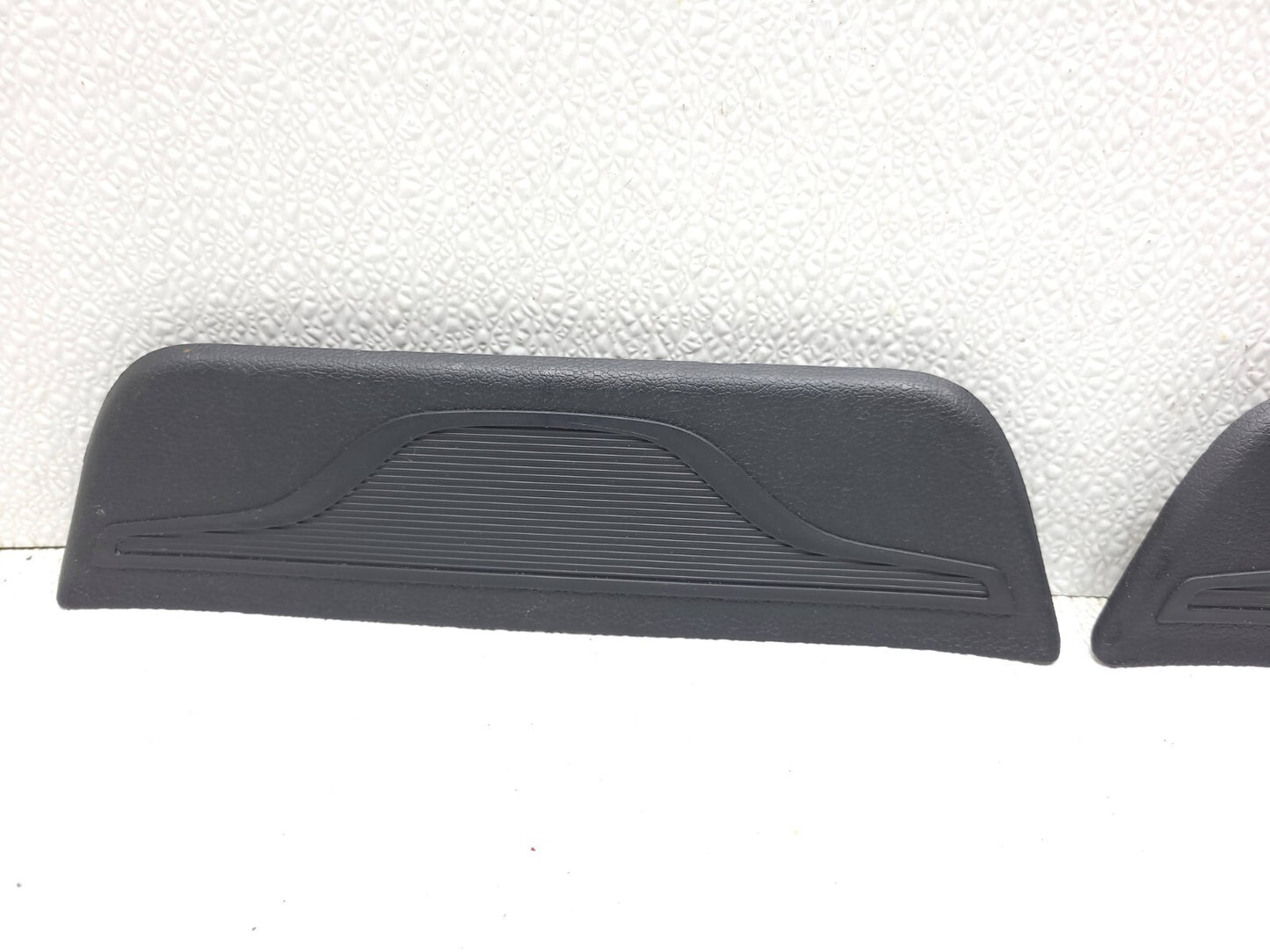14 15 16 Hyundai Elantra Rear Door Step Scuff Trim Left & Right Pair OEM Sdn