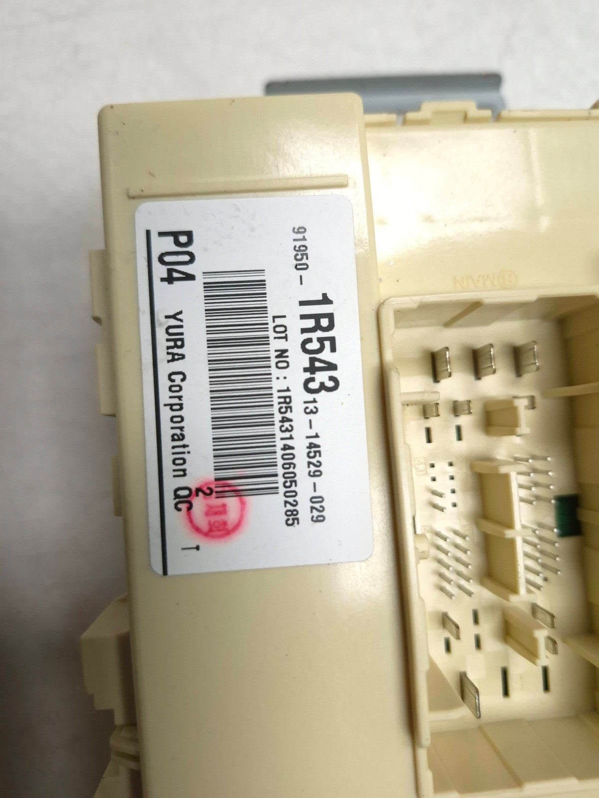 2014 Hyundai Accent Cabin Fuse Box OEM 91950-1r543