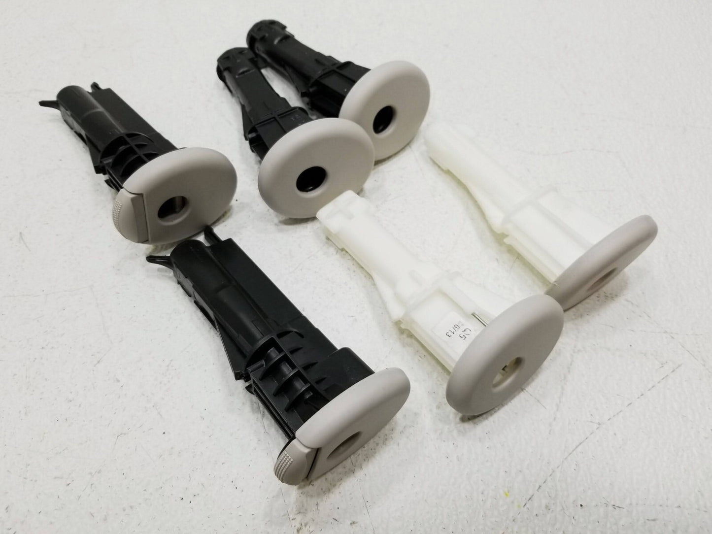 2014 Mercedes E350 Rear Seat Headrest Guide Sleeve 6pcs W/ Bracket 3pcs OEM