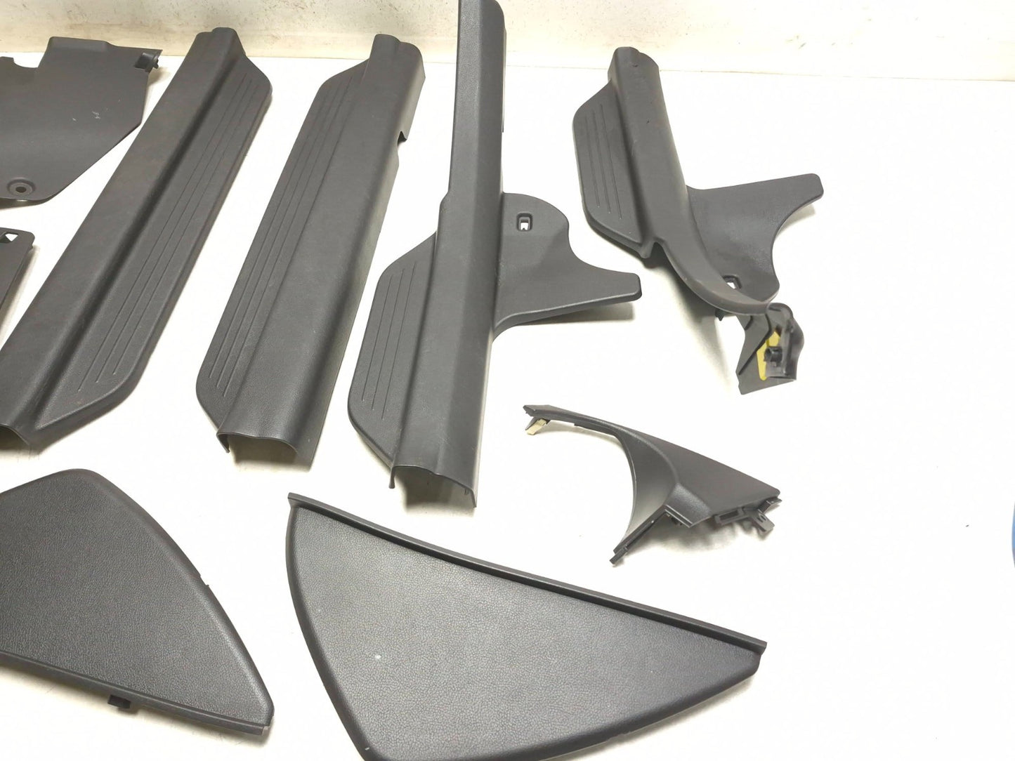 2012 Hyundai Sonata Door Skuff Plate & Dashboard Trim Panel 9 Pcs OEM