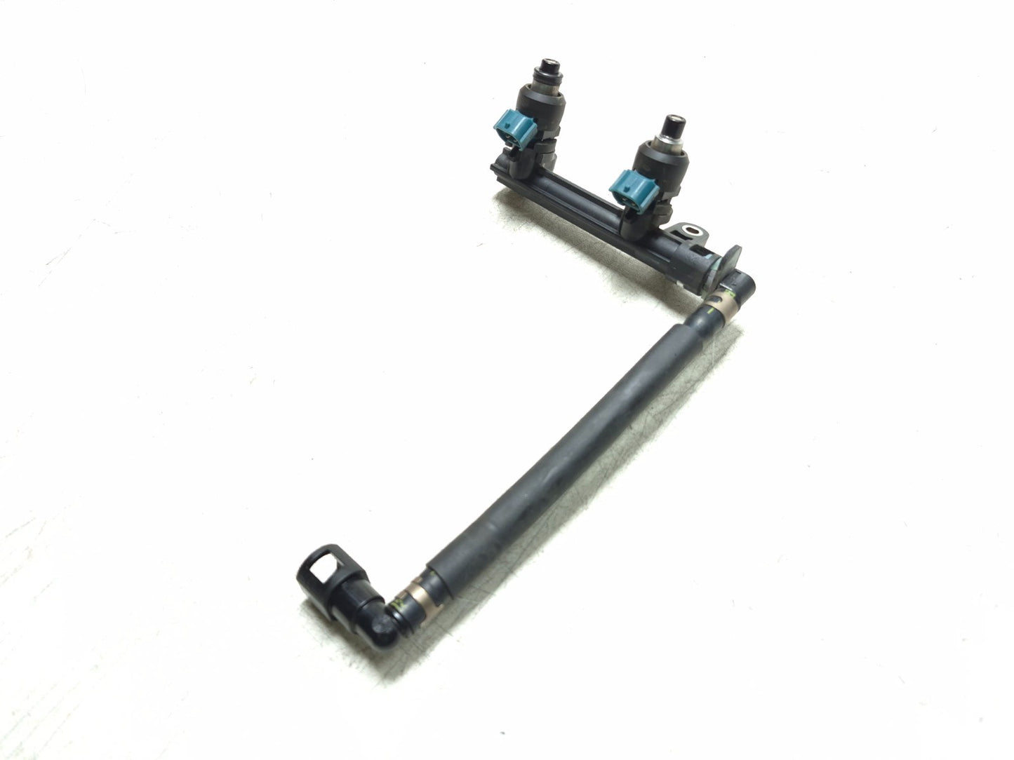 2015 Honda Ctx700n Fuel Rail & Injectors OEM