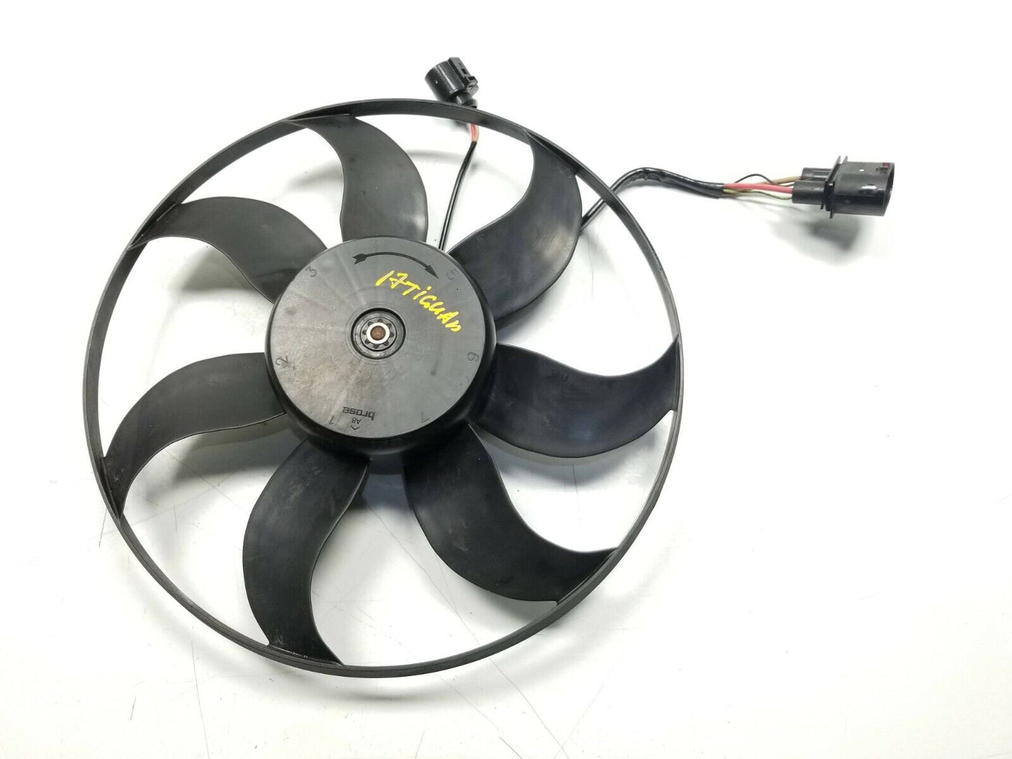 12 13 14 15 16 17 VW Tiguan Radiator Fan Motor  2.0t  OEM 43k Miles