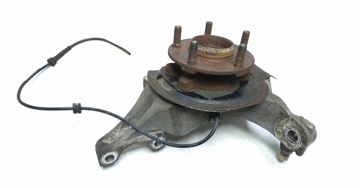 2004 Nissan Maxima Front Spindle Knuckle W/hub Right Passenger Side OEM