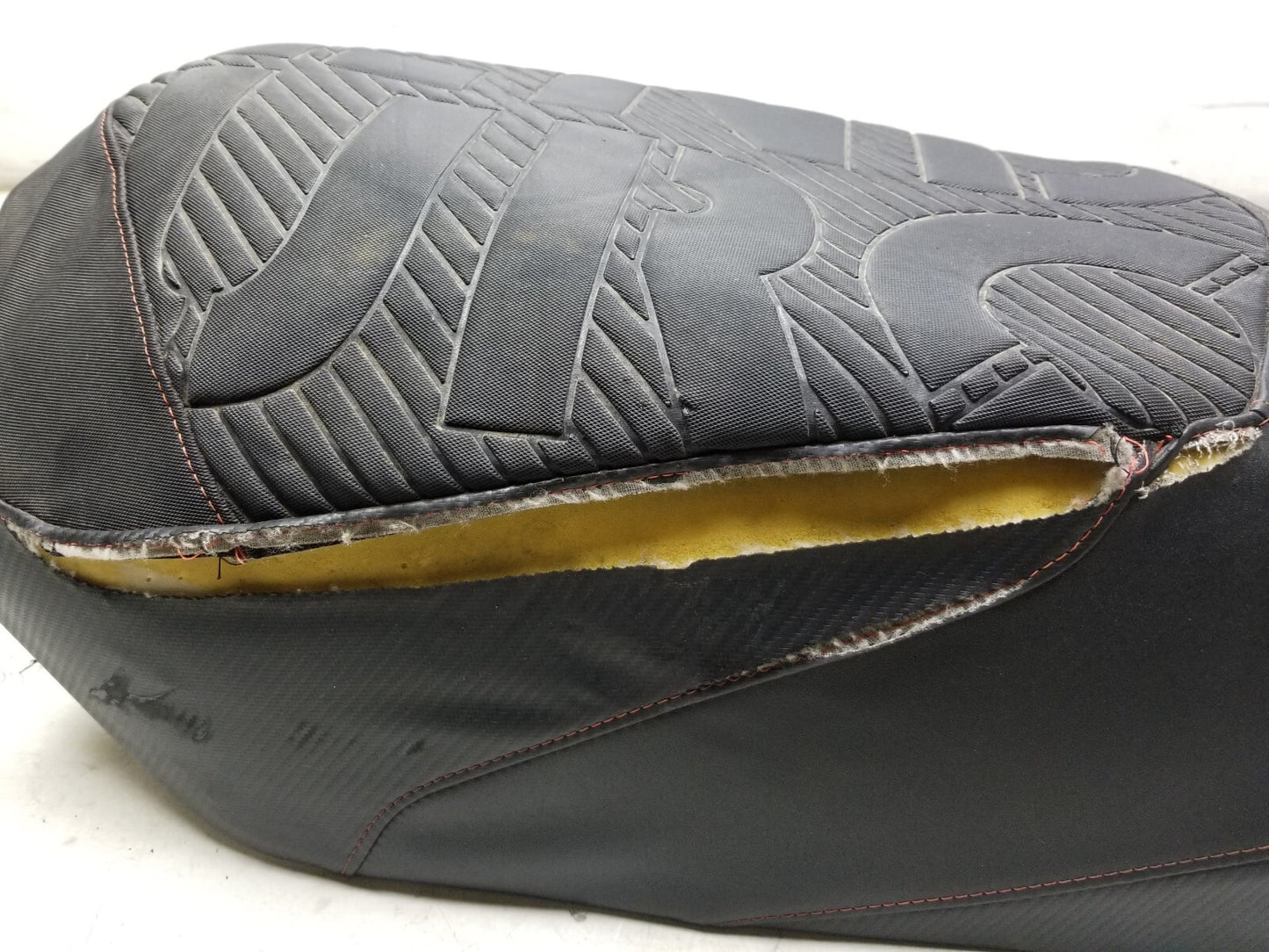 16-19 Ski-doo Renegade Enduro Ace Seat *has Damage* 510006267 Oem✅