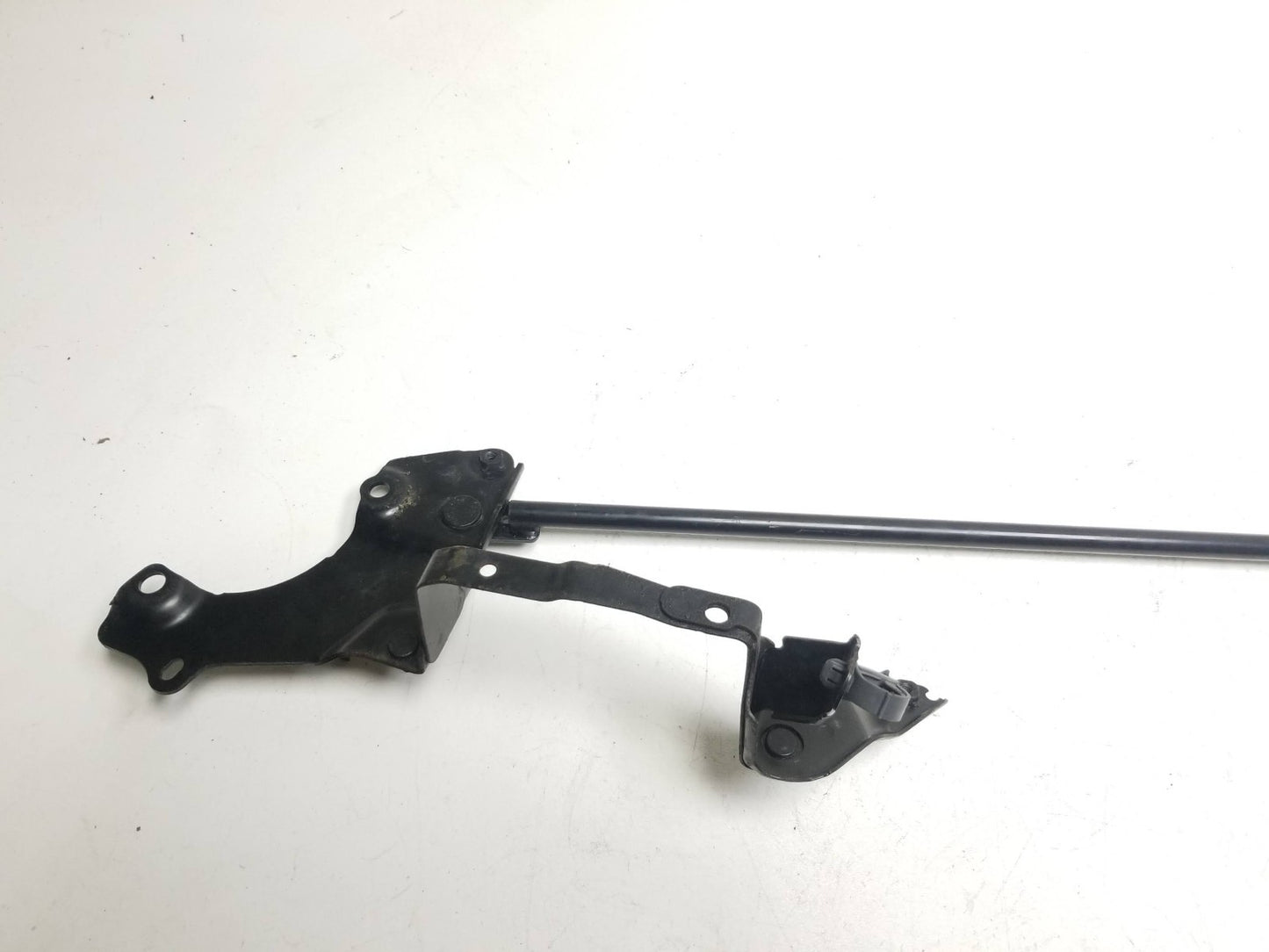 11-17 Lexus CT200h Front Torque Rod Suspension Damper 48691-76030 Oem✅