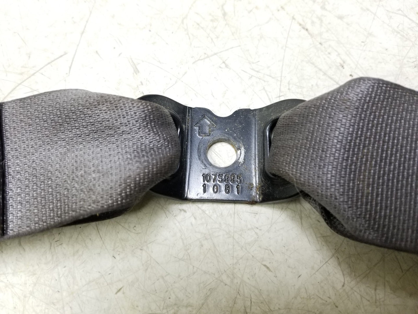 2011 - 2013 Kia Sportage Rear Seat Belt Buckle Latch 2pcs OEM