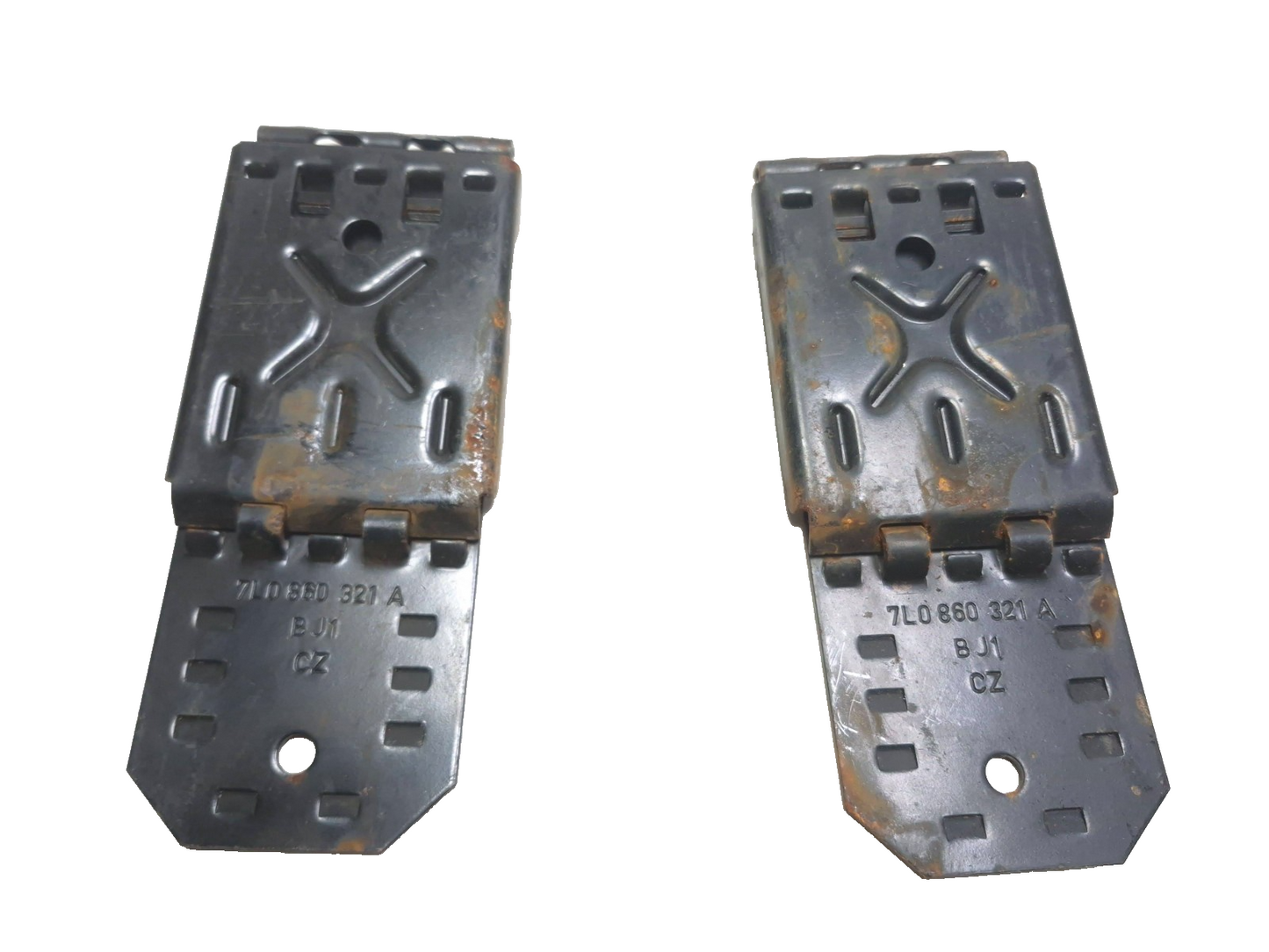 2011 Volkswagen Tiguan Emergency Wheel Chock Stop 2pcs OEM