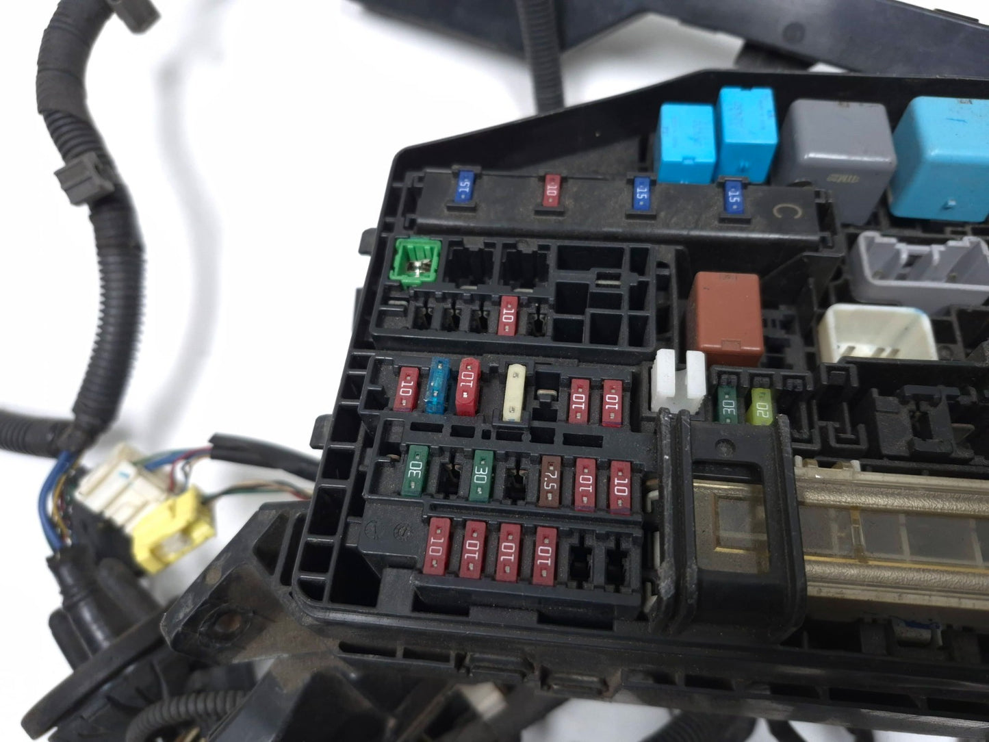2011 Scion Tc Engine Wire Harness W/ Fuse Box OEM
