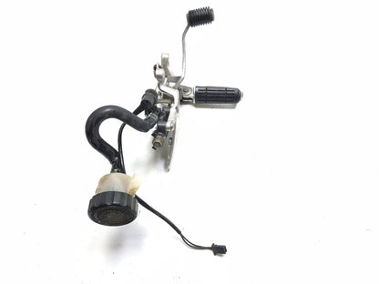 1998 Yamaha Yzf600r Rear Brake Master Cylinder W/brake Pedal & Footrest Assy OEM