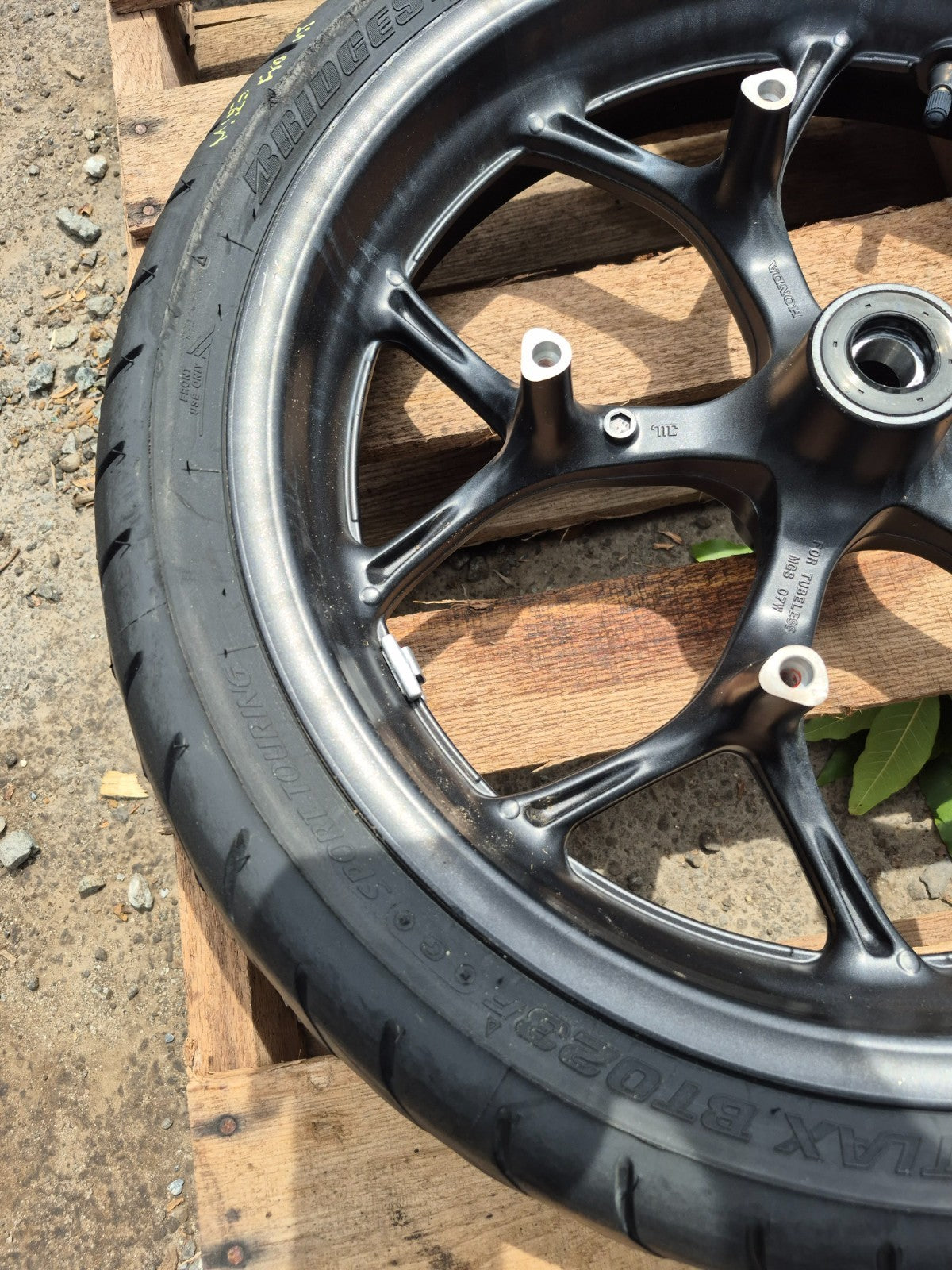 2015 Honda Ctx700n Wheel Rim & Tire Front & Rear *straight* OEM