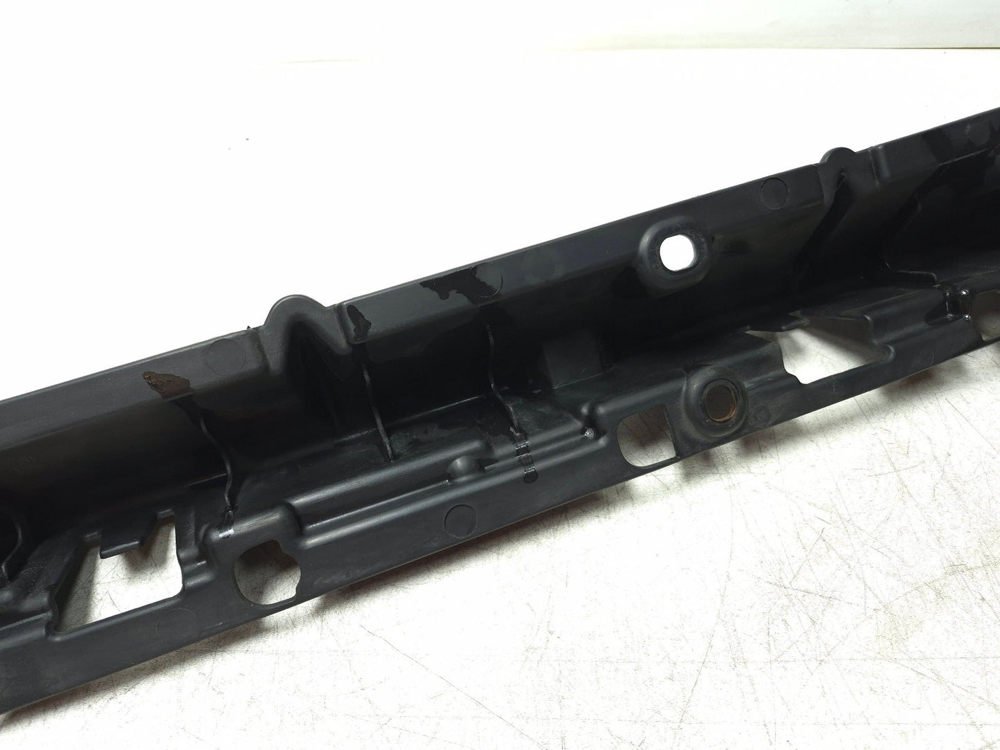 2008 BMW X6 Front Left Skirt Rocker Panel Mount Bracket OEM