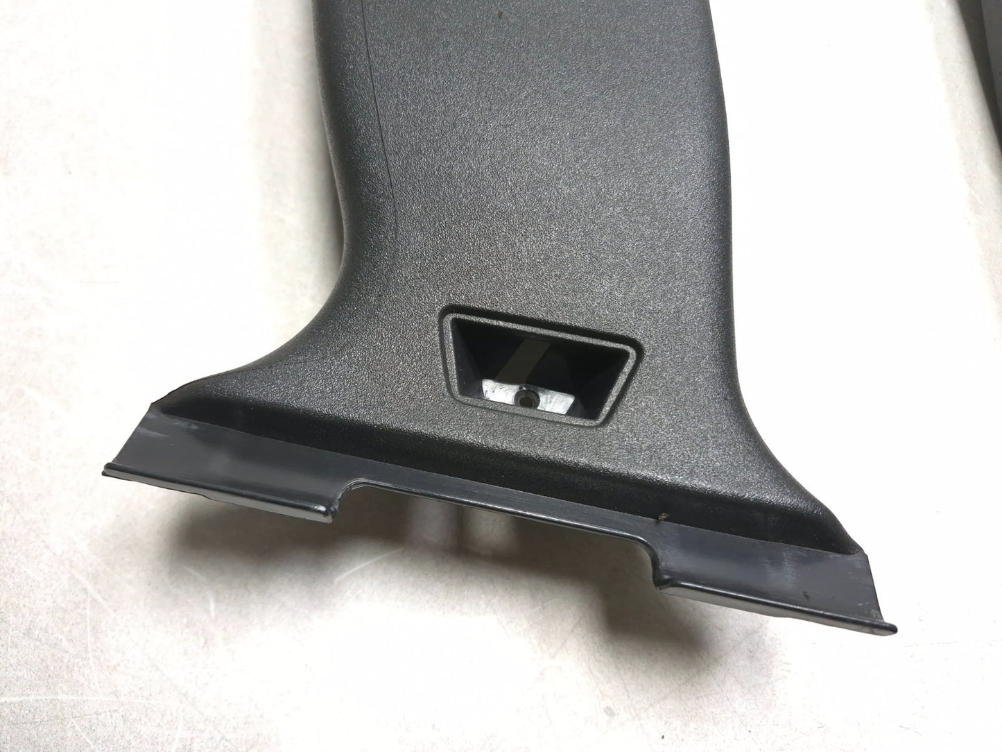 2007 Volvo S40 Upper B Pillar Trim Cover Left & Right OEM