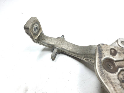 2015 Mercedes C300 AWD Front Wheel Spindle Knuckle Driver Side Left OEM