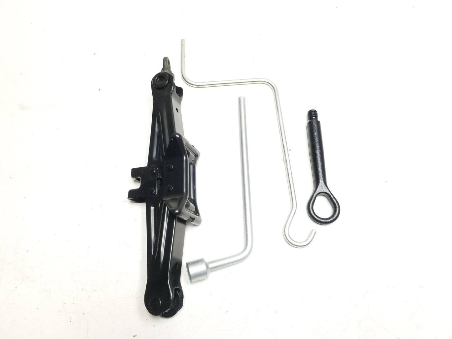11-17 Lexus CT200h Spare Tire Jack W/ Wrench Oem✅