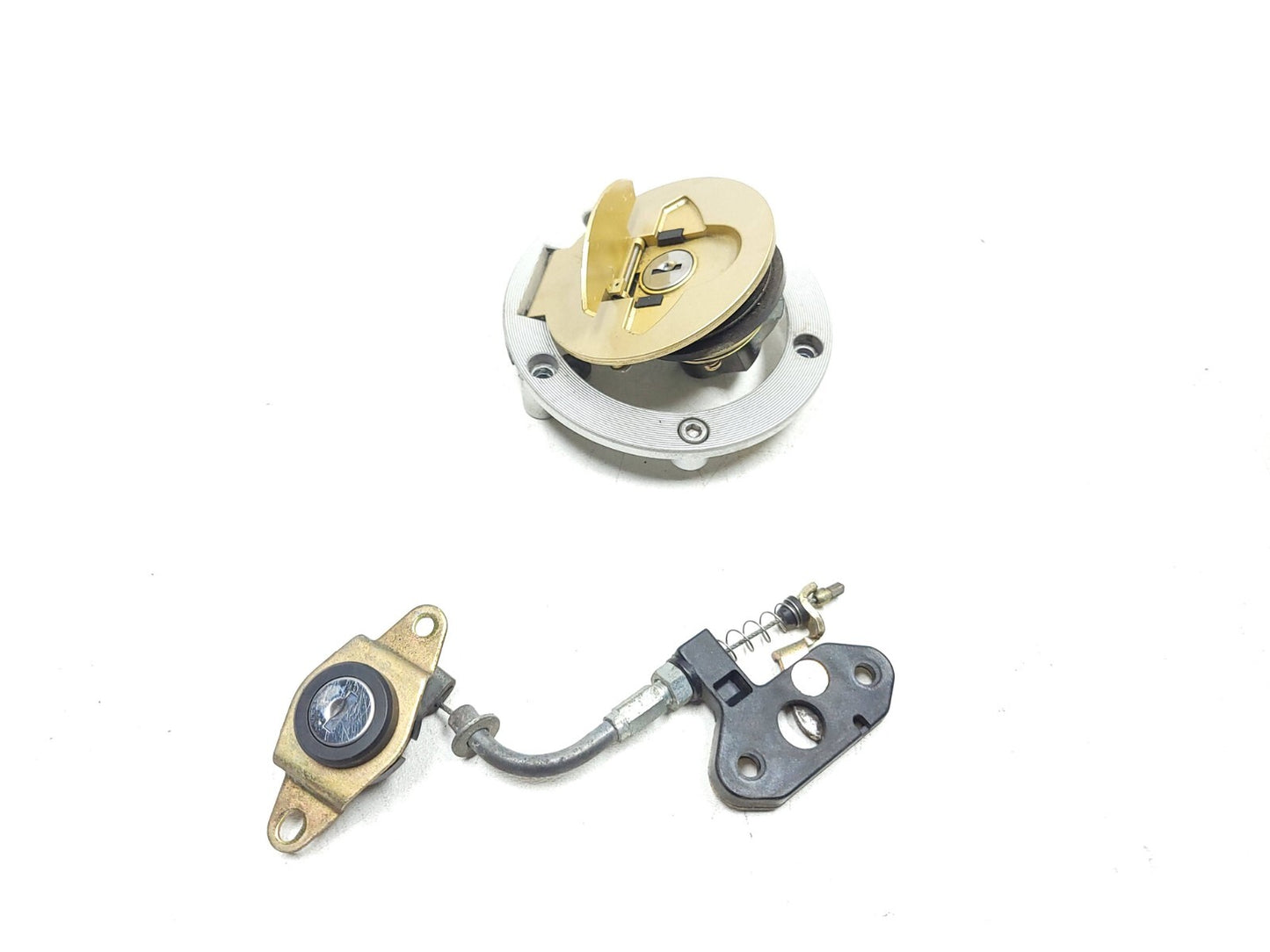 02-06 Ducati Monster M600 620 Lock Set Gas Cap Ignition Key Locks Cdi OEM