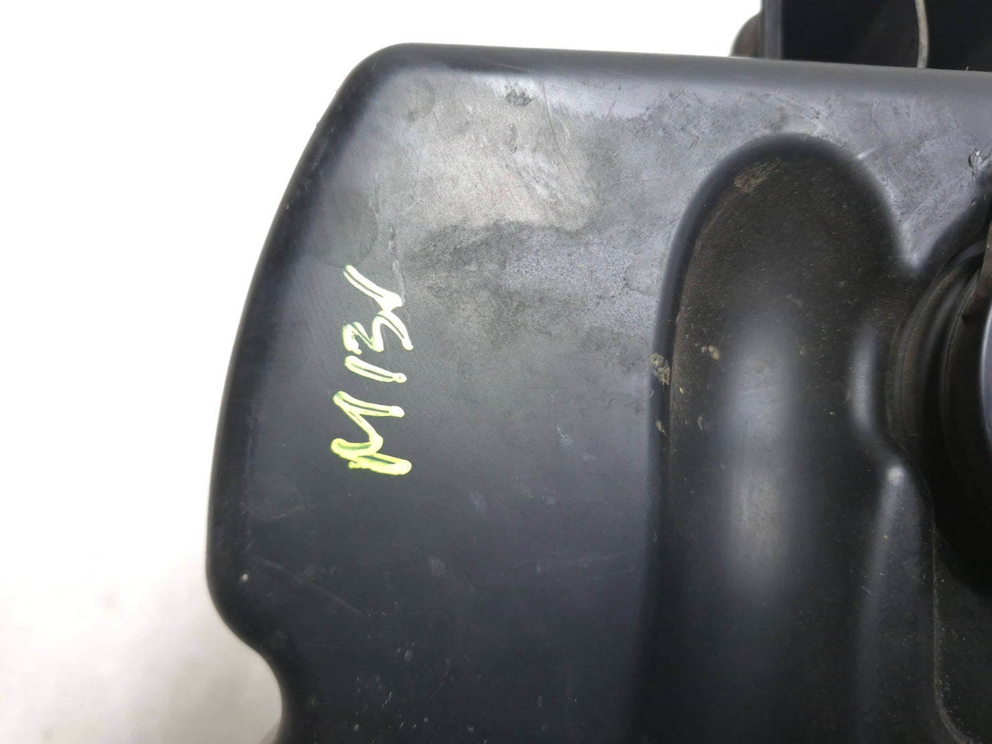 2003 Suzuki Sv650 Air Box Cleaner Filter Housing OEM