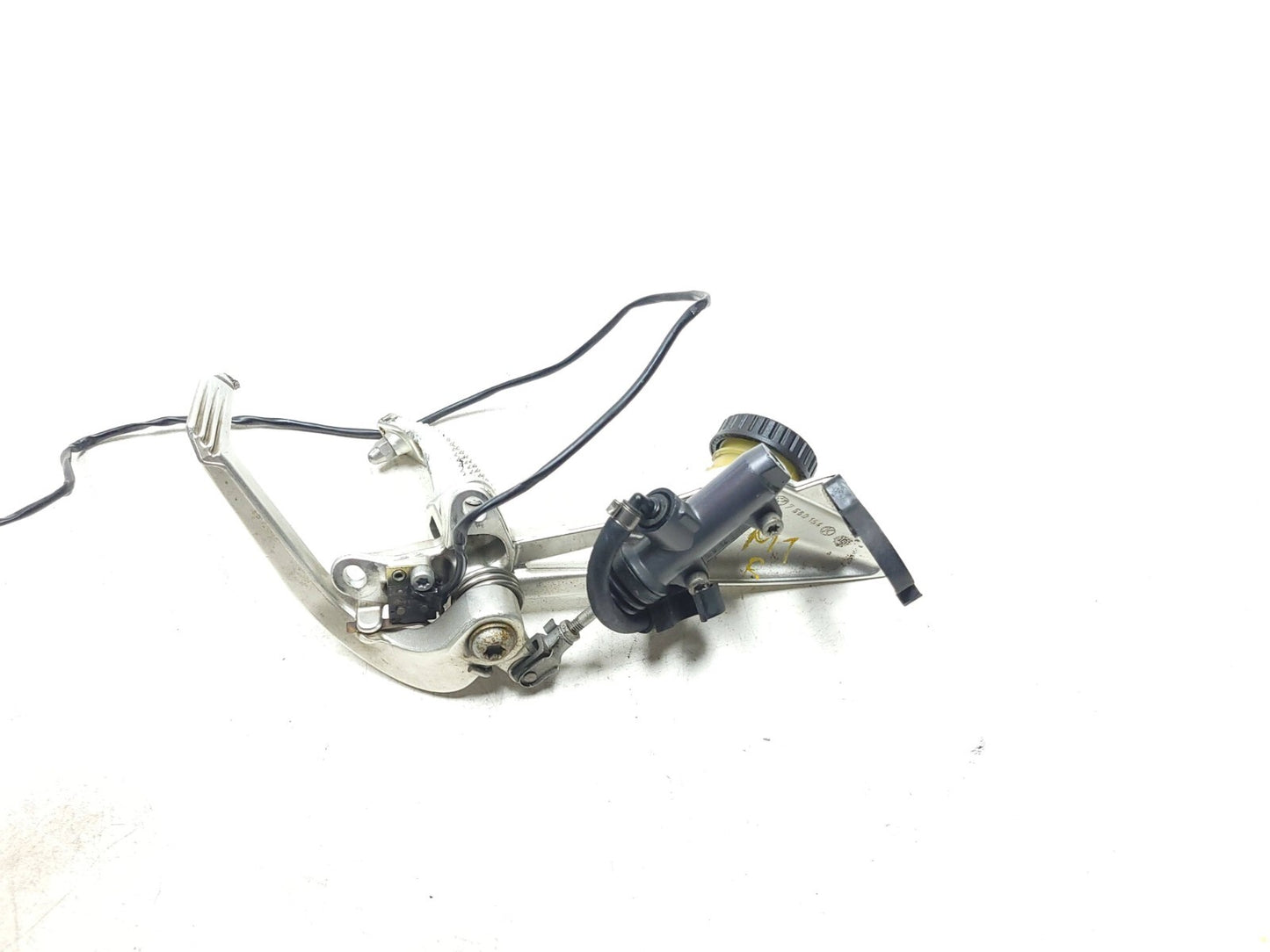 05-08 BMW K1200r K1200 Front Right Foot Peg & Brake Pedal W/ Master Cylinder OEM